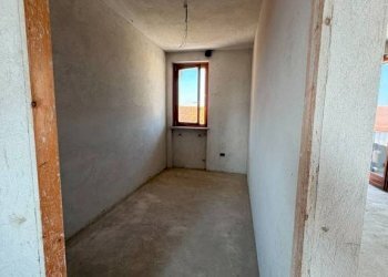 Trilocale via Vincenzo Peirone, Rocca de' Baldi - foto 4