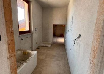 Trilocale via Vincenzo Peirone, Rocca de' Baldi - foto 6