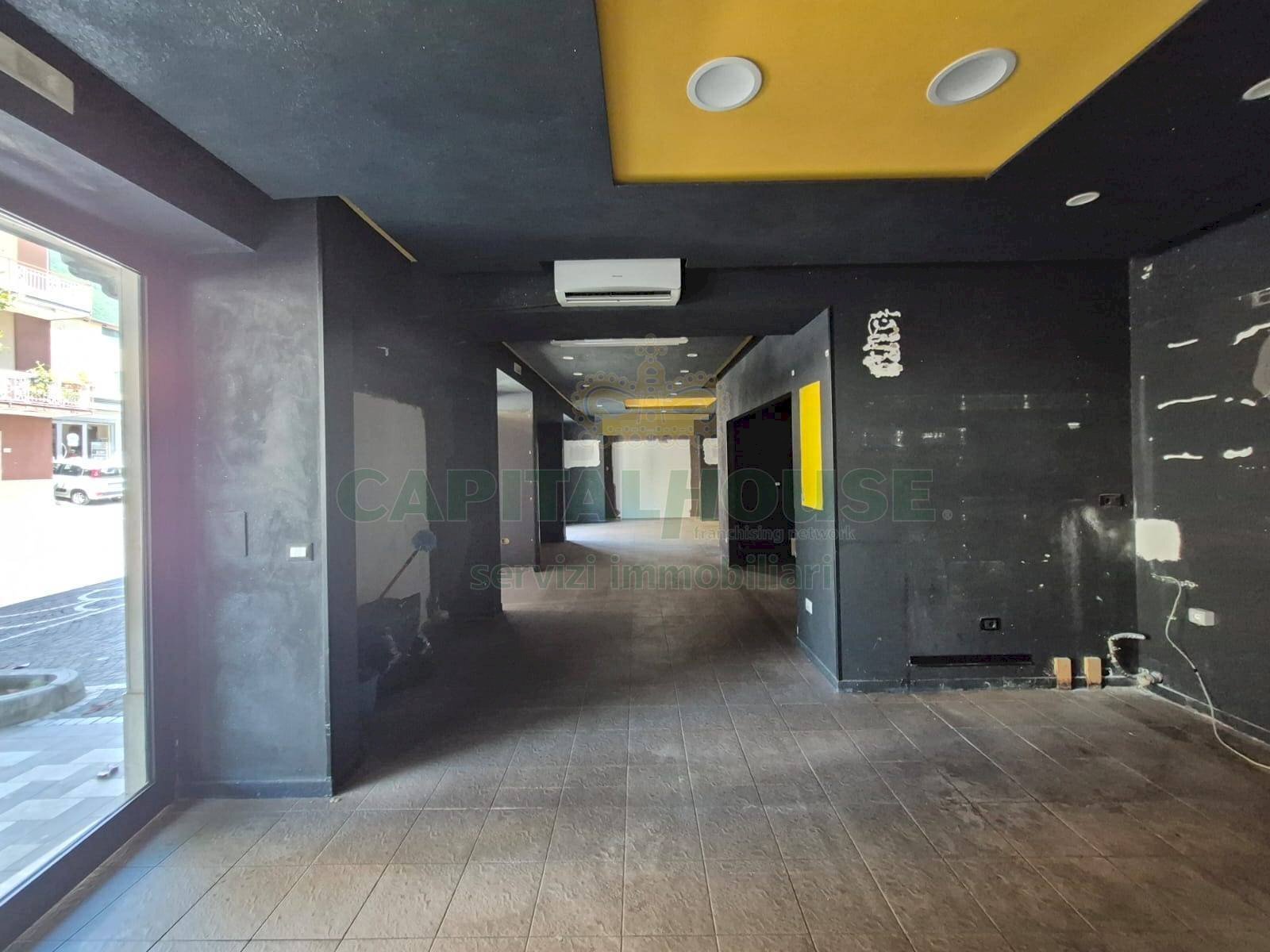 Foto 3 - Commercial Premises via Roma, Montoro - photo 3