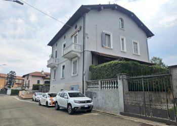 Foto 2 - Bilocale Via Guglielmo Oberdan, Malnate - foto 2