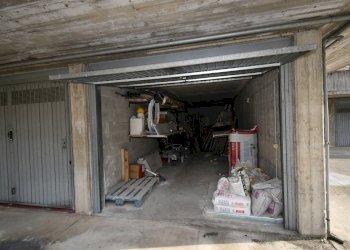 Foto 6 - Box Via Buonarroti
 
33, Bernareggio - foto 6