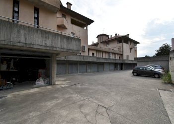 Foto 9 - Box Via Buonarroti
 
33, Bernareggio - foto 9