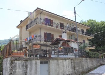Foto 3 - Quadrilocale VIA GASPERONI
 
6, Marano Marchesato - foto 3