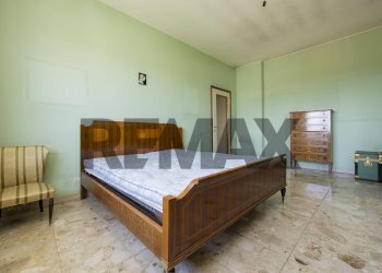 Camera / camera da letto - Trilocale Piazza Sant'Eusebio
 
5, Agrate Brianza - foto 25