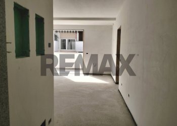 Hall / corridoio - Three-room apartment Via Curioni
 
10, Gallarate - photo 13
