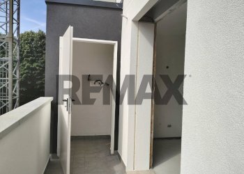 Hall / corridoio - Three-room apartment Via Curioni
 
10, Gallarate - photo 17