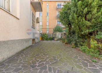 Terrazza - Semi-detached house via Mameli
 
43, Rho - photo 3