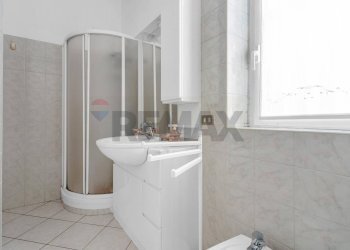 Bagno - Semi-detached house via Mameli
 
43, Rho - photo 15