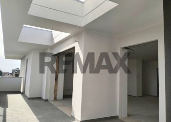 Terrazza - Attico Via Curioni
 
10, Gallarate - foto 1