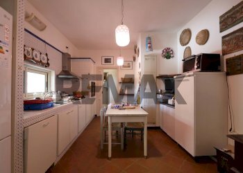 Cucina - Villa Via Dei Gelsomini
 
19, Noicàttaro - photo 11