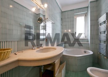 Bagno - Villa Via Dei Gelsomini
 
19, Noicàttaro - photo 23