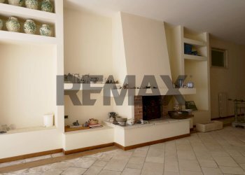 Soggiorno - Villa Via Dei Gelsomini
 
19, Noicàttaro - photo 29
