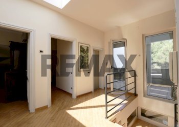 Stanza vuota - Villa Via Dei Gelsomini
 
19, Noicàttaro - photo 32