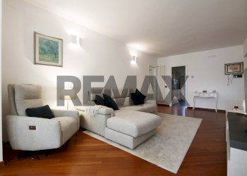 Soggiorno - Trilocale Viale dei Pini
 
B/2, Noicàttaro - foto 5