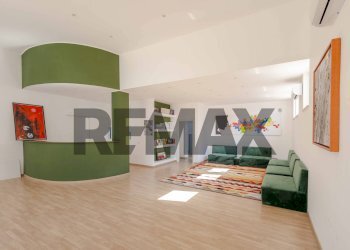 Soggiorno - Office Viale delle Nazioni
52, Bitonto - photo 1