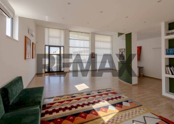 Soggiorno - Office Viale delle Nazioni
52, Bitonto - photo 6