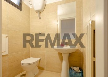 Bagno - Office Viale delle Nazioni
52, Bitonto - photo 18