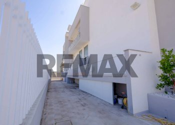 Edificio all\'aperto - Office Viale delle Nazioni
52, Bitonto - photo 24