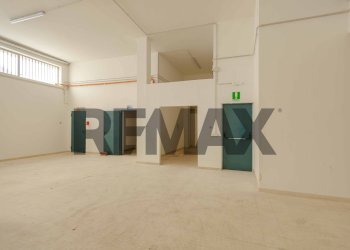 Stanza vuota - Office Viale delle Nazioni
52, Bitonto - photo 32