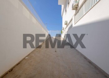 Terrazza - Office Viale delle Nazioni
52, Bitonto - photo 35