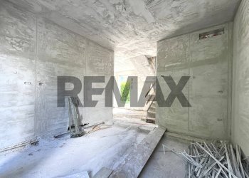 Stanza vuota - Villa a Schiera Via San Pietro
 
snc, Porto Ceresio - foto 9