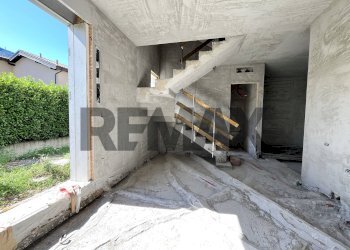 Scale - Villa a Schiera Via San Pietro
 
snc, Porto Ceresio - foto 13