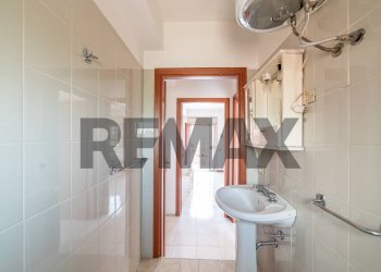 Bagno - Two-room apartment Via traversa terza
 
31, Mascali - photo 19