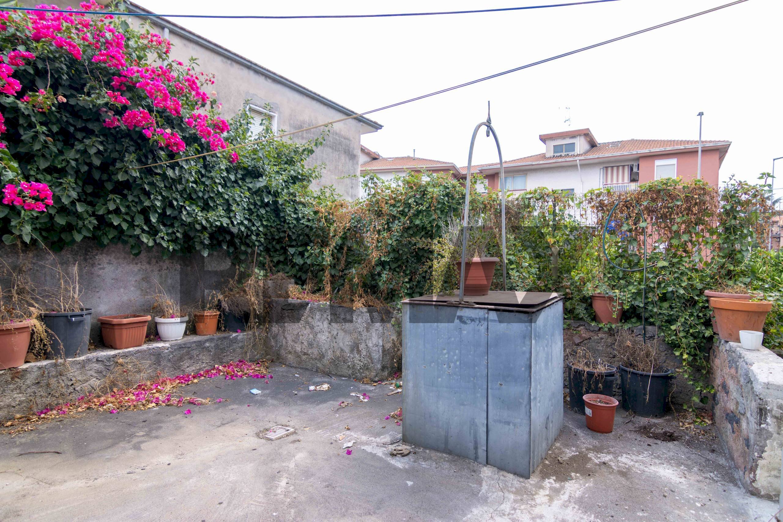 Terrazza - Casa indipendente Via Roma
 
149, Mascalucia - foto 1