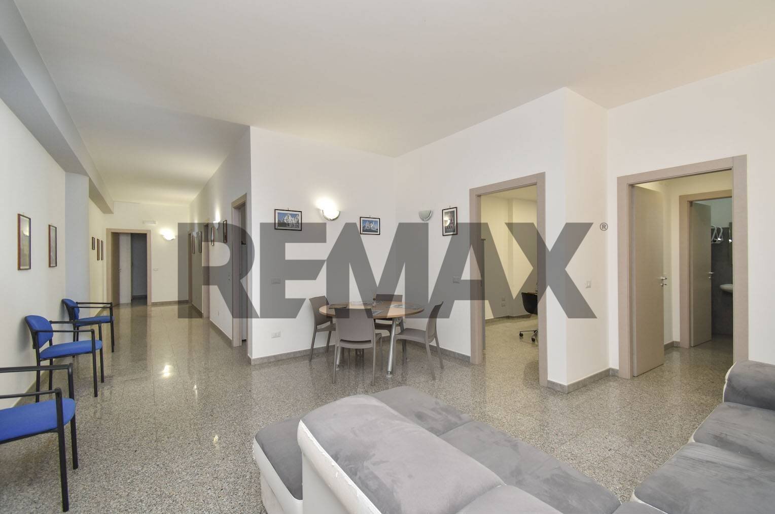 Sala da pranzo - Quadrilocale via della regione
 
62, San Giovanni la Punta - foto 1