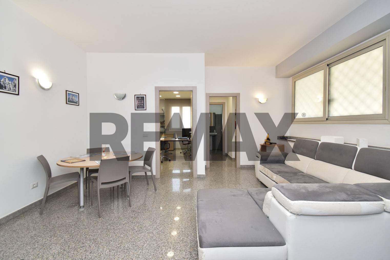 Sala da pranzo - Quadrilocale via della regione
62, San Giovanni la Punta - foto 3