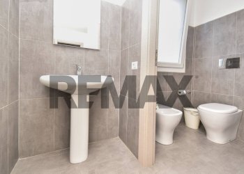 Bagno - Quadrilocale via della regione
 
62, San Giovanni la Punta - foto 8