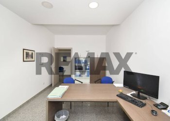 Ufficio - Quadrilocale via della regione
 
62, San Giovanni la Punta - foto 13