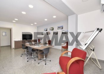 Ufficio - Quadrilocale via della regione
 
62, San Giovanni la Punta - foto 25