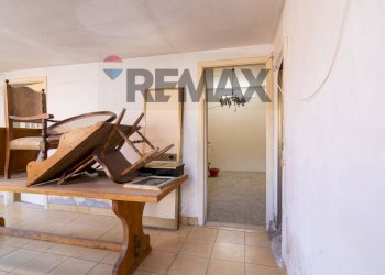 Soggiorno - Three-room apartment Via Giarre Nunziata
 
57, Mascali - photo 43