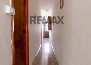 Hall / corridoio - Three-room apartment Via Giarre Nunziata
 
57, Mascali - photo 50