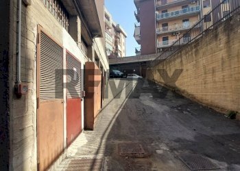 Edificio all\'aperto - Appartamento Via Locatelli
 
13, Catania - foto 1