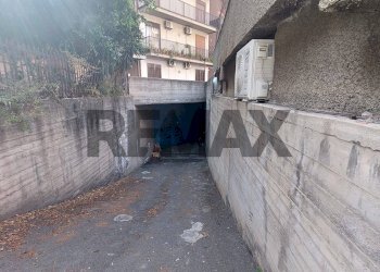 Edificio all\'aperto - Appartamento Via Locatelli
 
13, Catania - foto 4