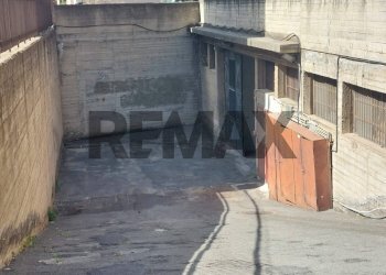 Edificio all\'aperto - Appartamento Via Locatelli
 
13, Catania - foto 7