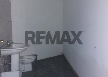 Bagno - Appartamento Via Locatelli
 
13, Catania - foto 17
