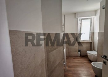 Bagno - Three-room apartment marco polo
 
21, Osimo - photo 13
