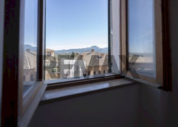 Dettagli - Four-room apartment Piazza IV Novembre
 
33, Cupramontana - photo 7