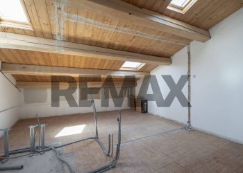 Stanza vuota - Four-room apartment Piazza IV Novembre
 
33, Cupramontana - photo 9