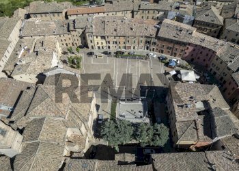 Posizione della mappa - Four-room apartment Piazza IV Novembre
 
33, Cupramontana - photo 28