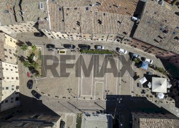 Posizione della mappa - Four-room apartment Piazza IV Novembre
 
33, Cupramontana - photo 30