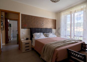 Camera / camera da letto - Appartamento Via Piedaspri
 
4A, Serra San Quirico - foto 10