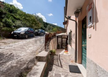 Balcone - Appartamento Via Piedaspri
 
4A, Serra San Quirico - foto 15