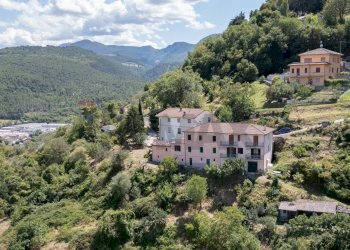 Vista delle montagne - Appartamento Via Piedaspri
 
4A, Serra San Quirico - foto 16