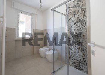 Bagno - Three-room apartment VIA MARCO POLO
 
21, Osimo - photo 11