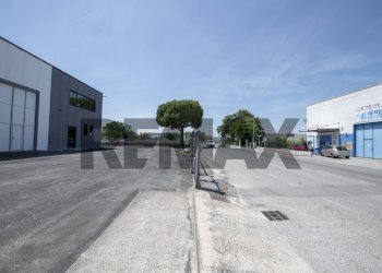 Edificio all\'aperto - Capannone via del consorzio
23, Falconara Marittima - foto 4