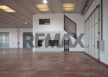 Stanza vuota - Capannone via del consorzio
23, Falconara Marittima - foto 14